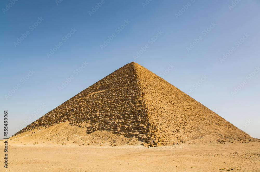 Red Pyramid, UNESCO World Heritiage Site; Dahshour, Egypt Red Pyramid, UNESCO World Heritiage Site; Dahshour, Egypt