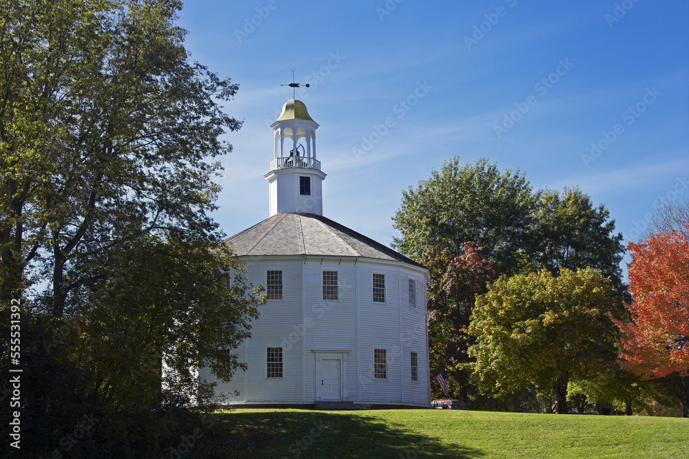 Old Round Church, National Historic Landmark, Richmond, Vermont, USA Old Round Church, National Historic Landmark, Richmond, Vermont, USA