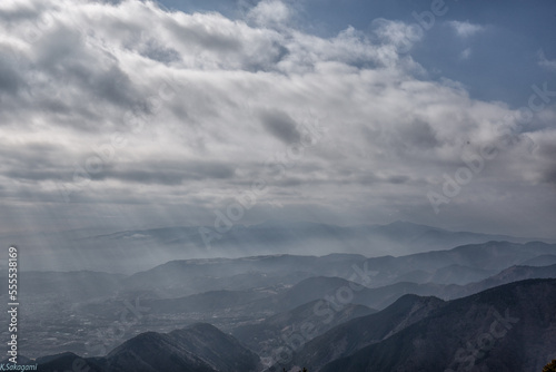 丹沢表尾根からの風景 © KEIJI