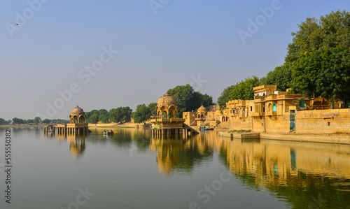 Gadisar Lake in Rajasthan, India © Phuong