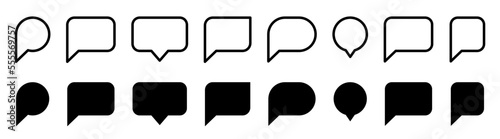 Conjunto de iconos de burbujas de mensaje y de voz. Globo sin expresión. Concepto de conversación, diálogo, pensamiento. Ilustración vectorial