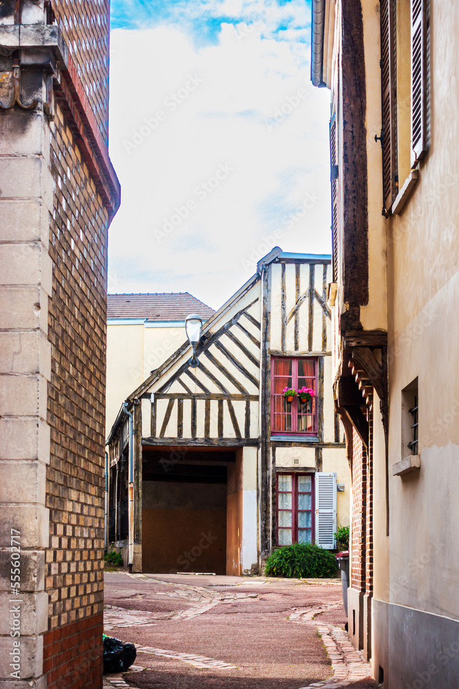 Fototapeta premium Street view of downtown Sens, France