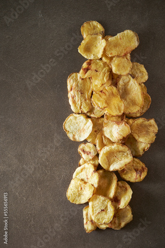 dried potato chips, Vegetable and Seaweed Chips