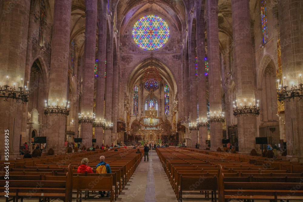 Fototapeta premium Palma de Mallorca, Spain - 10 Nov 2022: Interior of the Palma Seo Cathedral Basilica