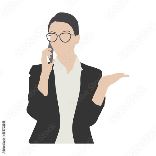 Seorang wanita bisnis berkacamata terlihat berbicara melalui telepon photo