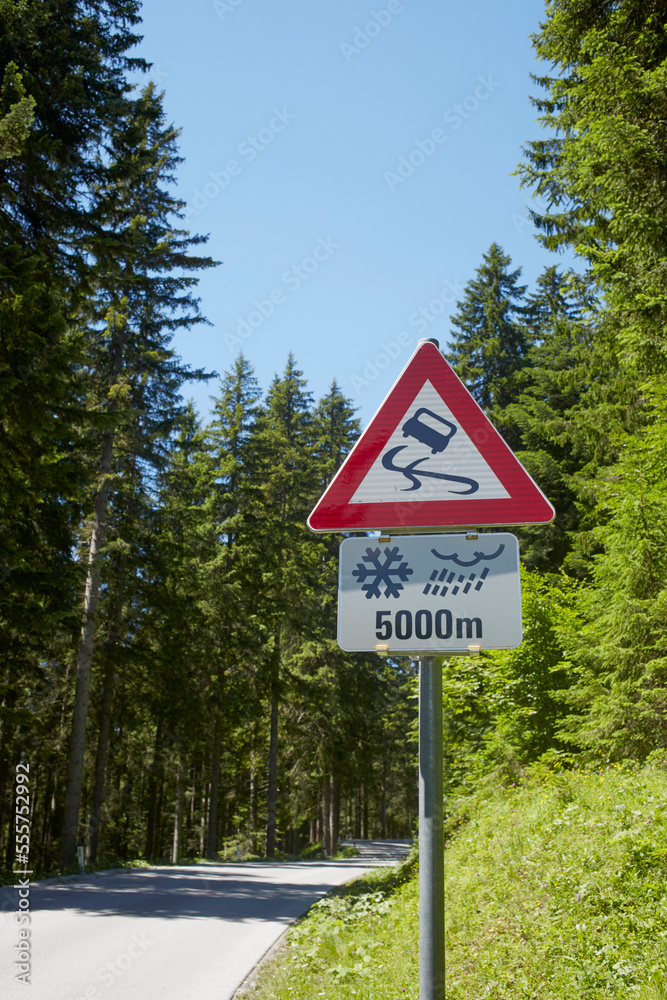 Slippery When Wet Sign, Upper Austria, Austria Slippery When Wet Sign, Upper Austria, Austria