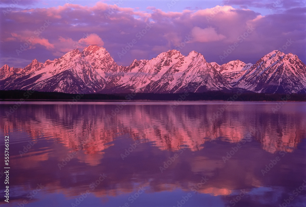 The Tetons and Jackson Lake Grand Teton National Park Wyoming, USA The Tetons and Jackson Lake Grand Teton National Park Wyoming, USA