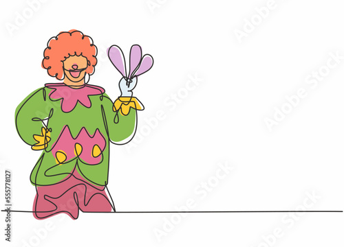 Single continuous line drawing of young funny male clown holding juggler before perform at show. Professional work job occupation. Minimalism concept one line draw graphic design vector illustration