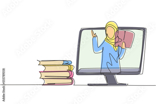 Continuous one line drawing Arabian female patient receiving prescription from male doctor in smartphone. Online medical consultation concept. Single line draw design vector graphic illustration