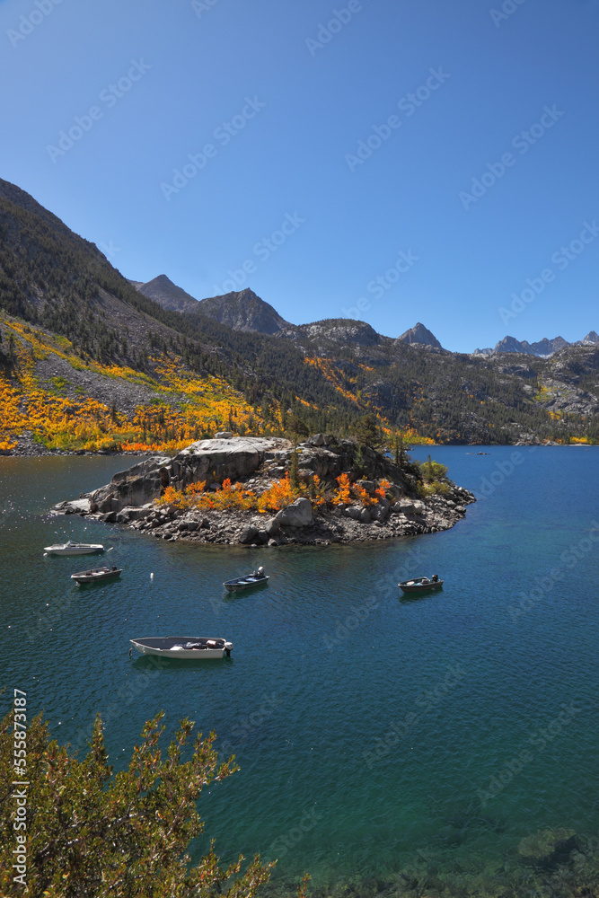 Fototapeta premium Fishing boats about island