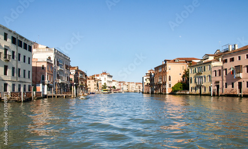 Canals and historic building © Mor65_Mauro Piccardi