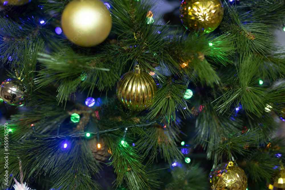 beautiful photographs of Christmas balls on a Christmas tree
