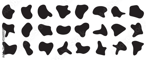 Organic black blobs irregular shape. Abstract fluid shapes vector set, simple water forms. Vector 10 eps.