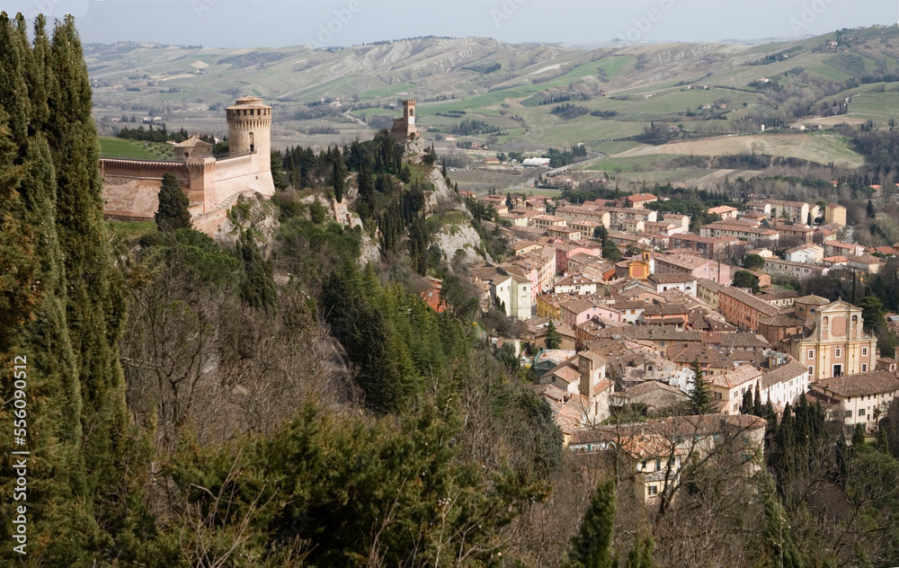 Brisighella, Ravenna. Panorama con la Rocca Manfrediana con Torre dell' Orologio sopra il borgo