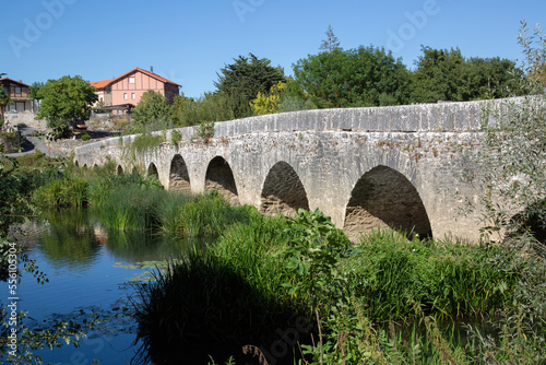 Obraz na płótnie Bridge at Trespuentes with River in Vitoria, Alava Spain w salonie