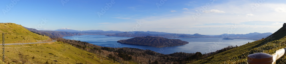 Lake Kussharo in Teshikaga, Hokkaido, Japan - 日本 北海道 弟子屈 美幌峠 屈斜路湖