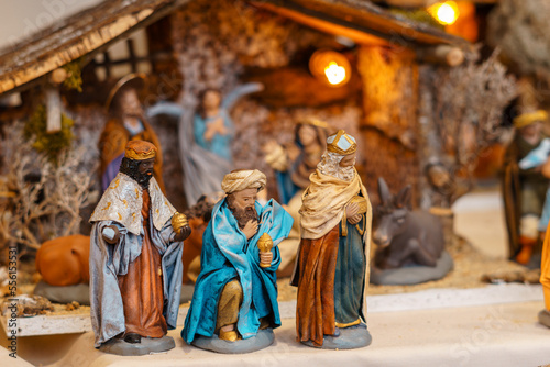 Obraz na płótnie Clay figures representing the three kings of the east in a traditional nativity scene