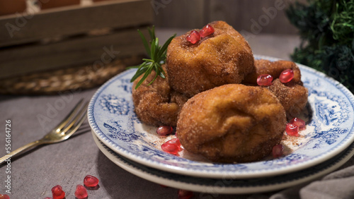 Fotografie Rabanadas poveiras with sugar and cinnamon