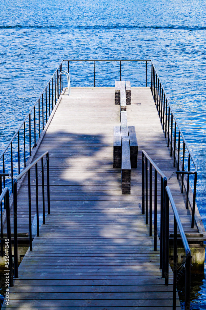 Fototapeta premium pier on the sea
