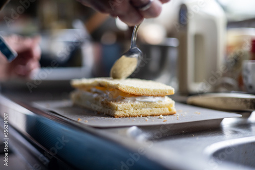 とても美味しい日本の一般家庭の手作りのクリスマスケーキ