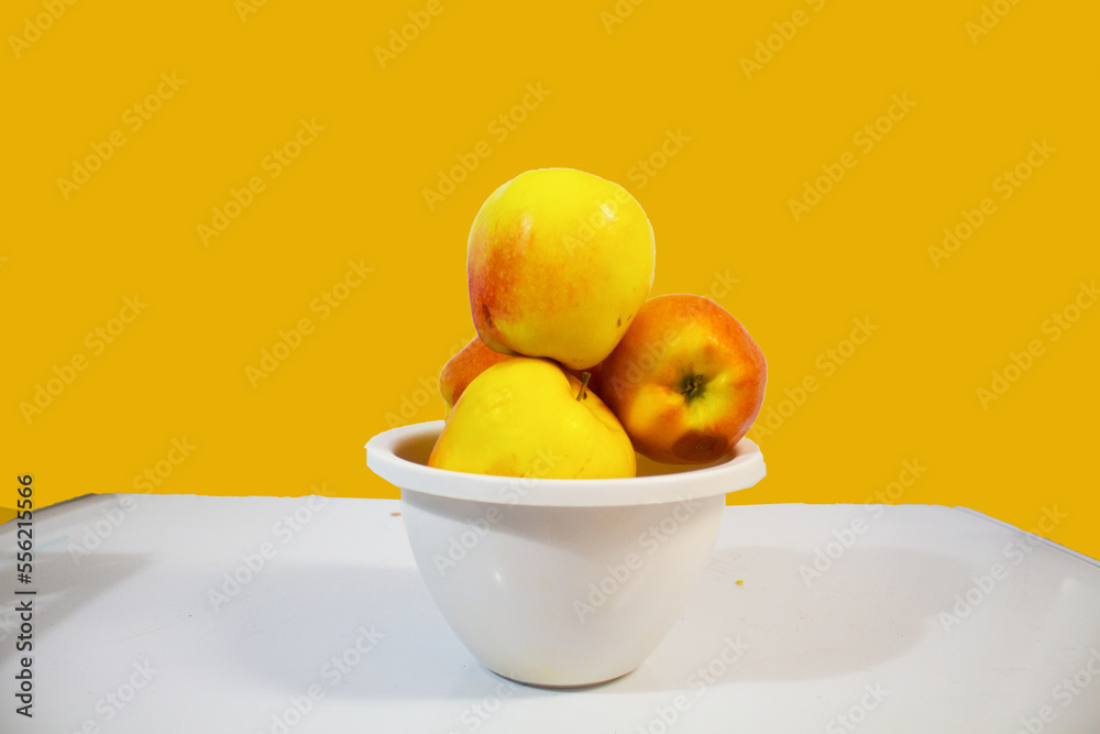 Apples in a Bowl Apples in a Bowl