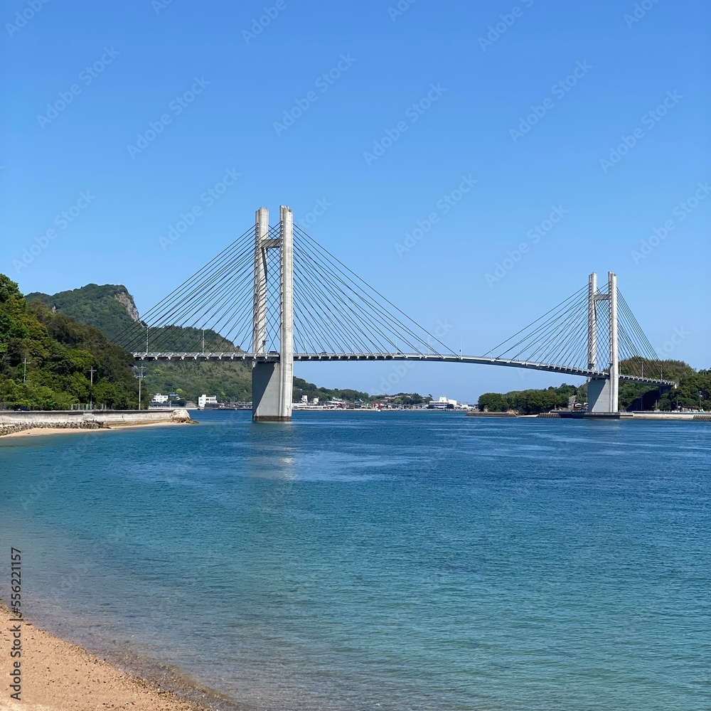 Fototapeta premium bridge over the sea