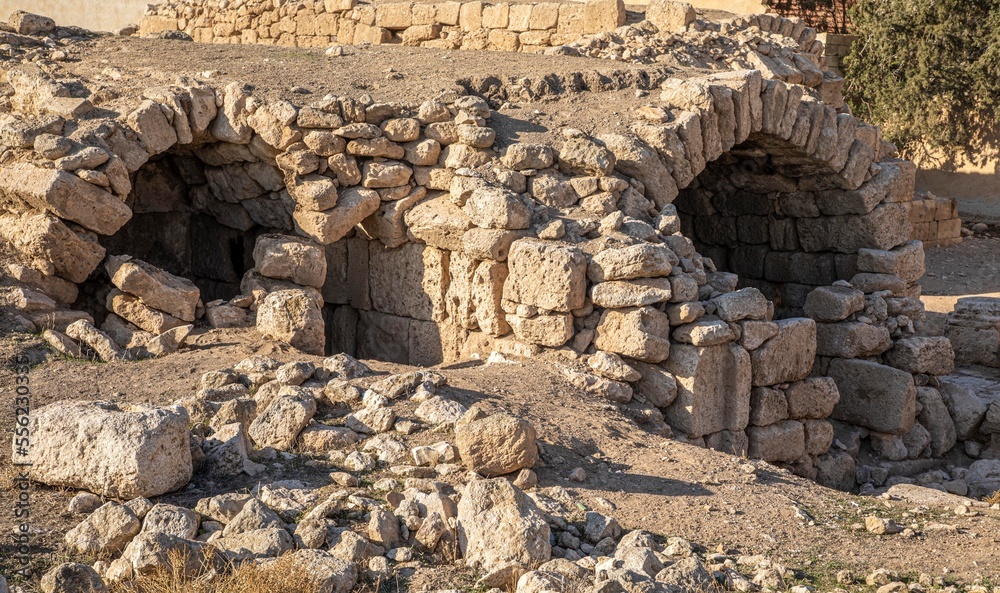 اقواس حجرية - قلعة القسطل الاسلامية- الاردن-Alqastal Islamic fort- stones carves- Jordan