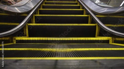escalator going up