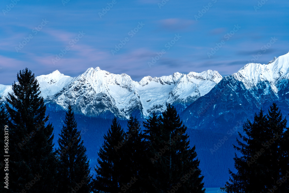 Tirol im Winter bei Innsbruck Tirol im Winter bei Innsbruck