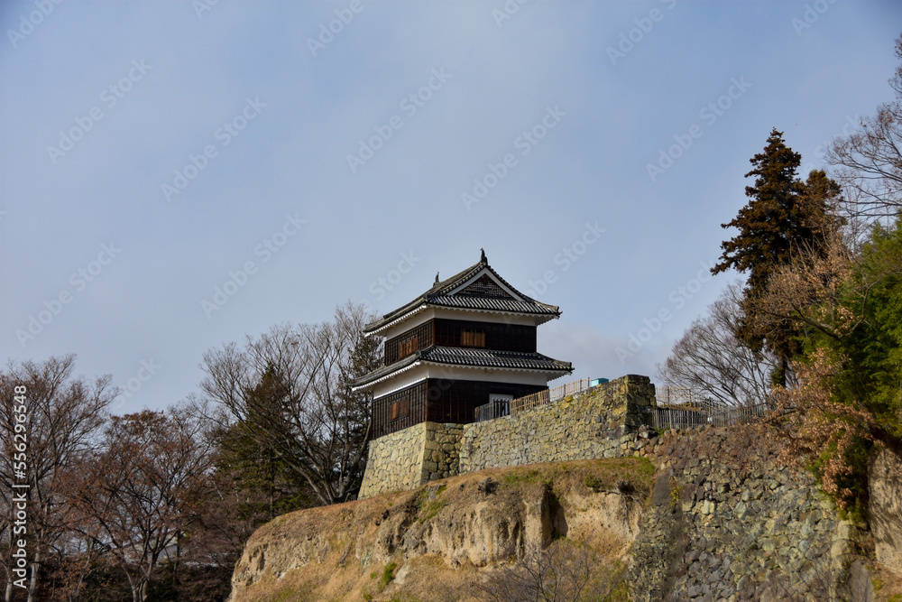 上田城址公園 青空の石垣と櫓 上田城址公園 青空の石垣と櫓