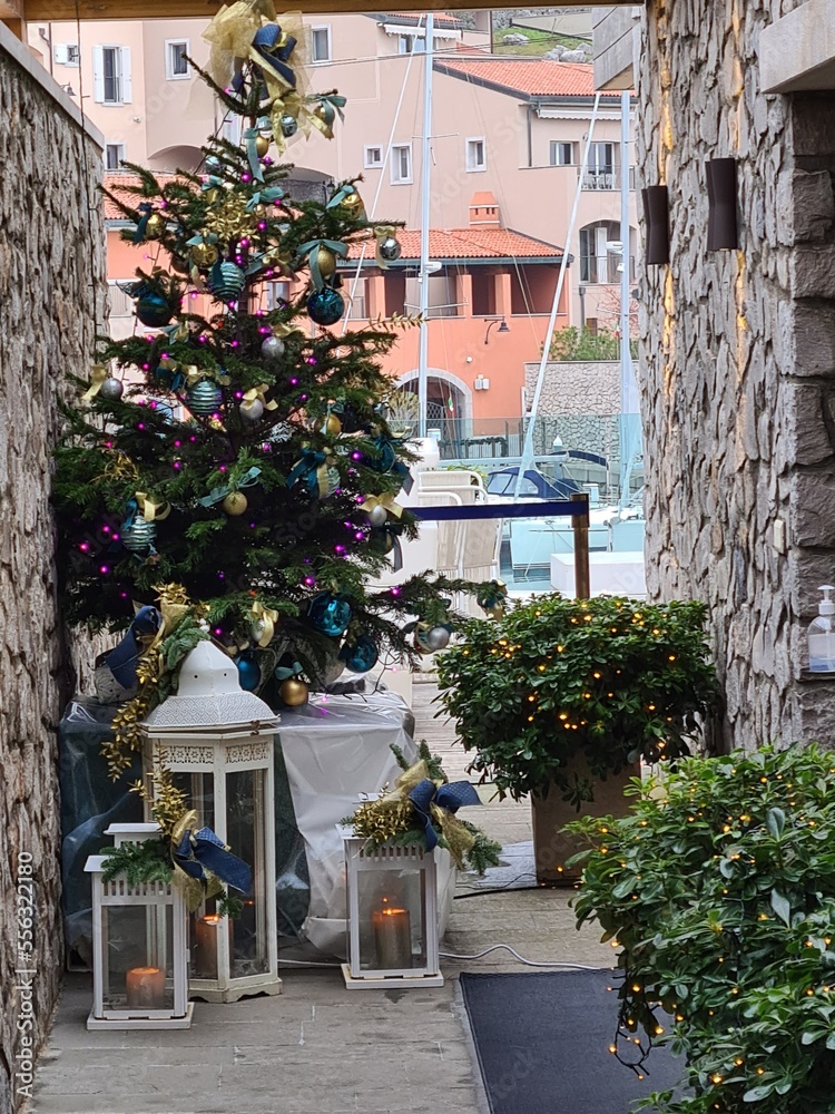 Naklejka premium Christmas in the city