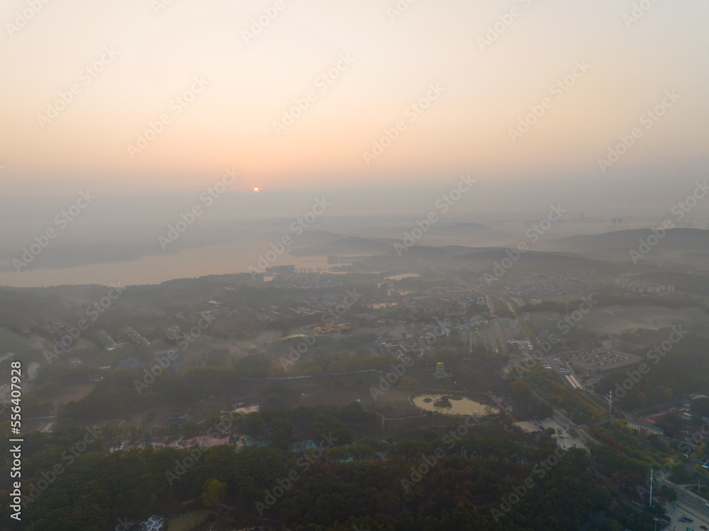 Wuhan East Lake Moshan Scenic Area Autumn Morning Fog Scenery