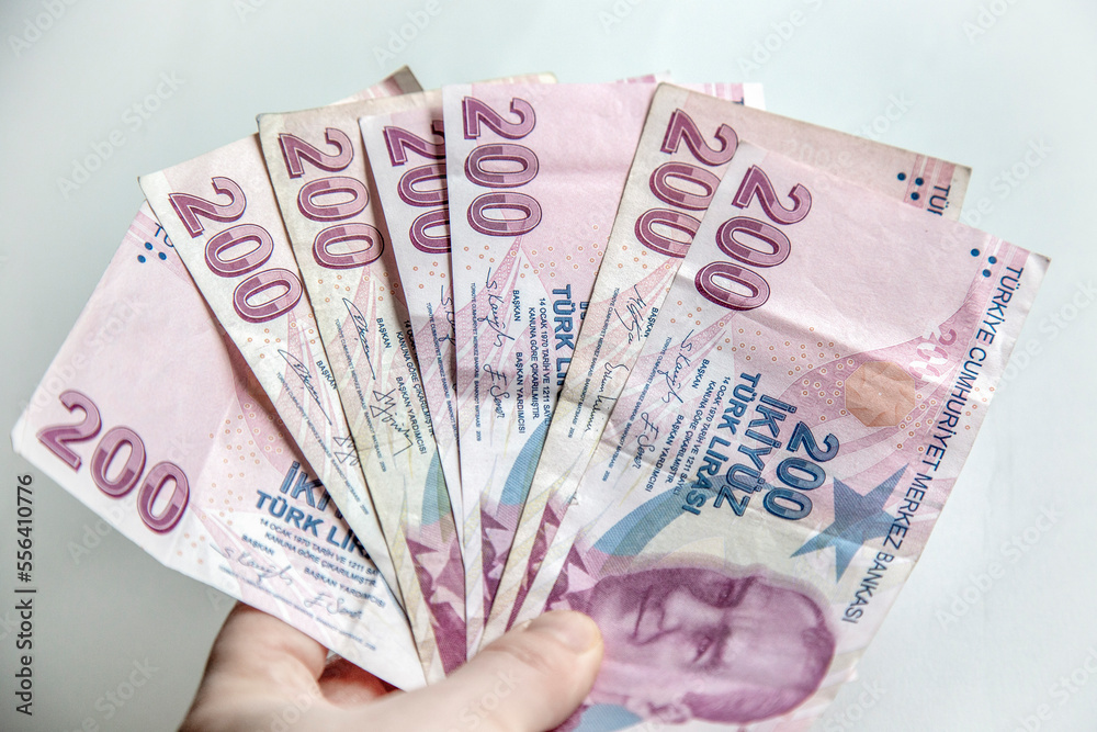 money in hand, inflation in Turkey, 200 liras money in hand, inflation in Turkey, 200 liras