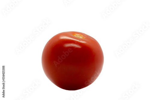 Rote runde Tomate auf Transparenten Hintergrund