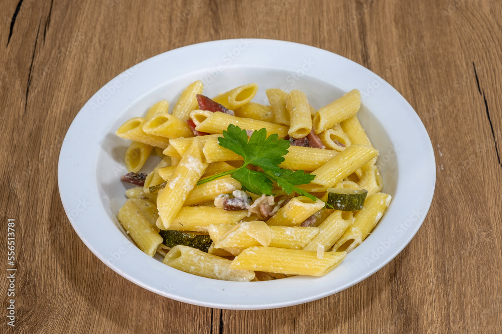 pasta e carne pasta e carne