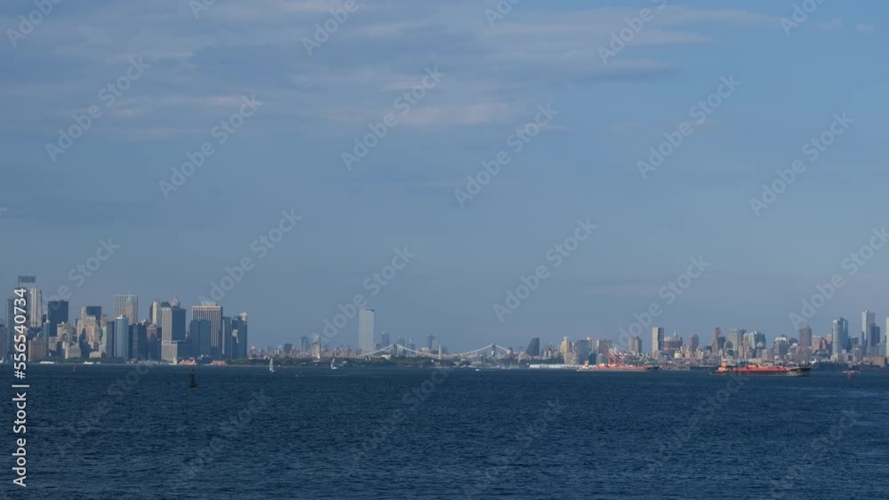 Panoramic views skyline of new york city manhattan historical emblematic buildings from the hudson river
Panoramic views skyline of new york city manhattan historical emblematic buildings from the hudson river