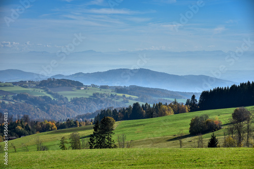 Oberösterreich, Lichtenberg, Mühlviertel, Aussicht, Fernsicht, Traunviertel, Hausruckviertel, Ferne, Natur, Felder, Dörfer, Siedlungen, Wälder, Wald, Siedlung, Feld, weit, Weite, Ebene, Flachland, Hüg