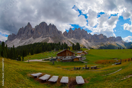 Geisleralm Rifugio Odle, Funes Italy photo