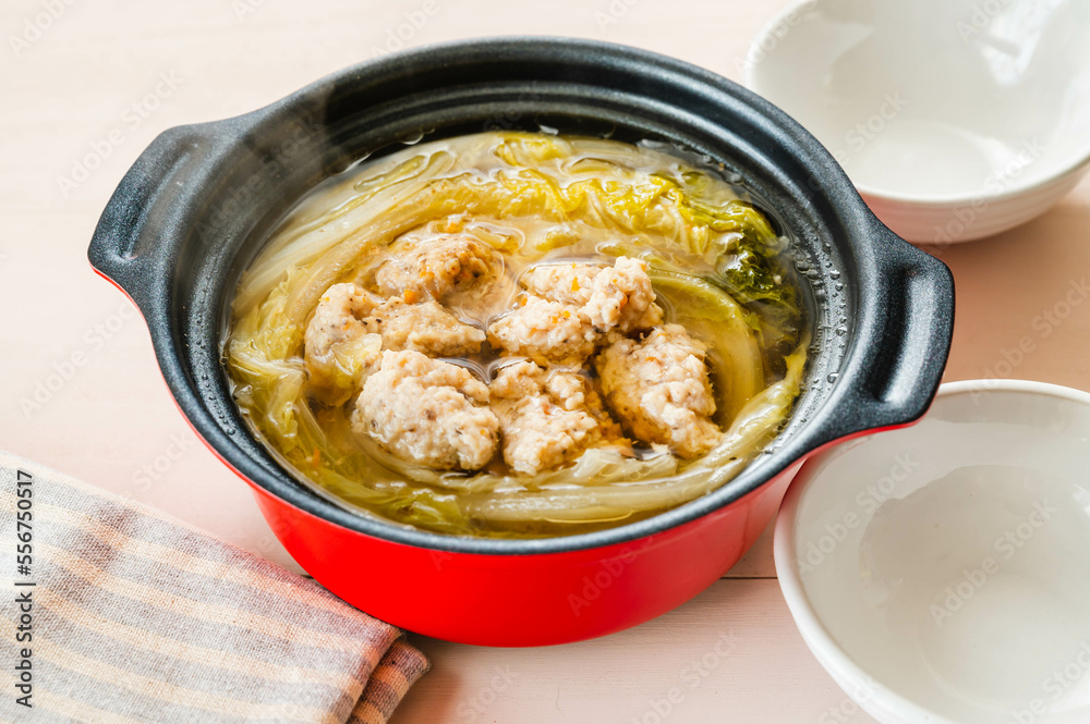 白菜と鶏つくねの鍋 白菜と鶏つくねの鍋