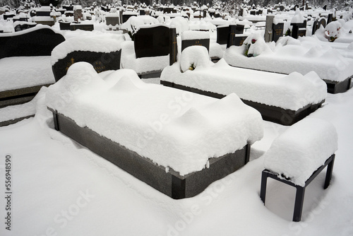 cmentarz , zima 