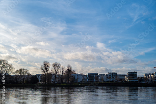 blick auf ludwigshafen