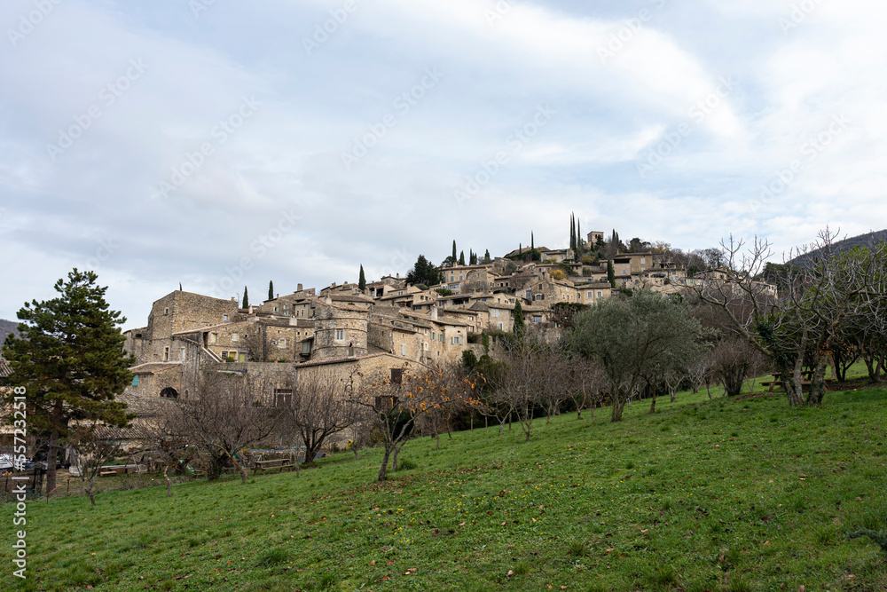 Village médiéval de Mirmande dans la Drôme