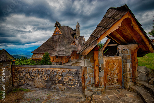 Obraz na płótnie Stylish wooden cottage in Polish Podhale. w salonie