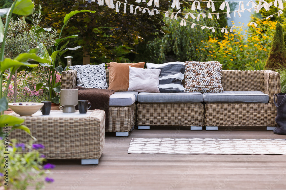 Fototapeta premium Coffee table nad sofa