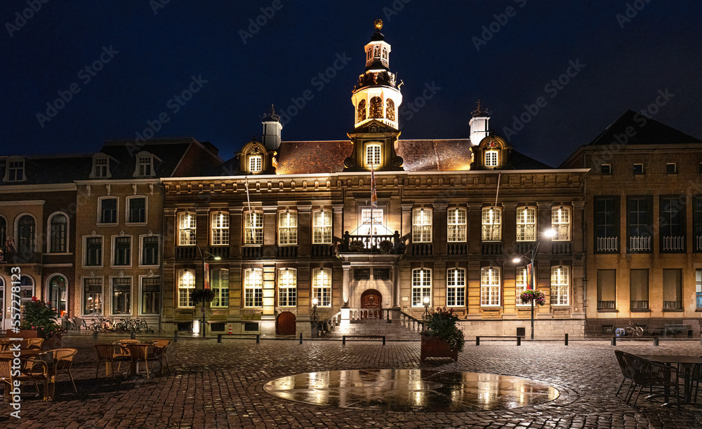 Roermond Holland Netherlands Altstadt, Marktplatz am Rathaus