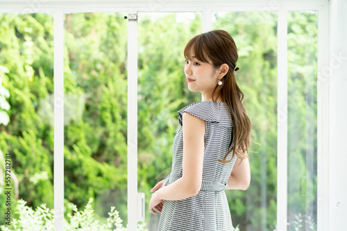 Free Download 美しい日本女性 - GFXLoad