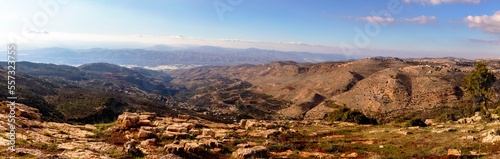 ساحة قمة الجبل الاخضر المطلة على وادي راجب والغور- الاردن- Green Mountain Summit Square overlooking the Rajeb Valley and the Ghor - Jordan