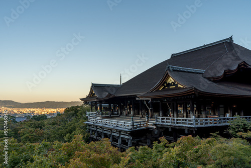 日本の京都にある清水寺の風景