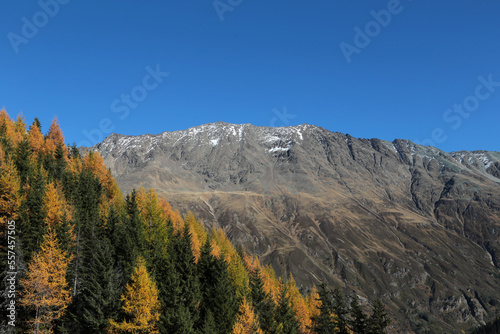 Landschaft in den Pitztaler Alpen, Österreich im Herbst