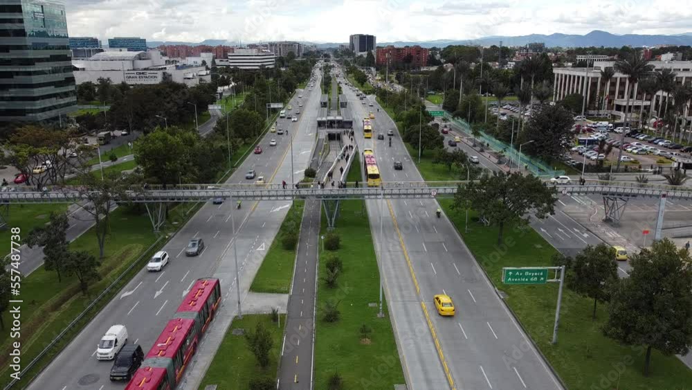 Avenida Principal de Bogotá tomada con DRONE 